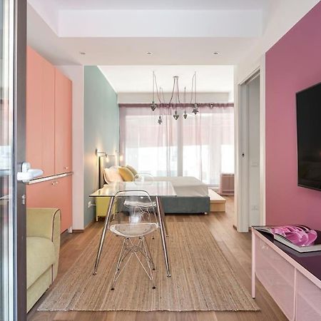 Amazing Apartment In Duomo Milán Exteriér fotografie